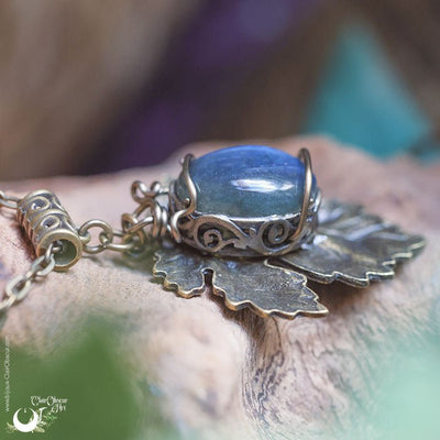 Collier "Nymphe Aïna" Labradorite - Illustrations & Bijoux fantaisie ClairObscur Art