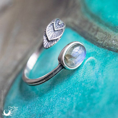 Bague "Plume" Labradorite en Argent 925, ajustable - Illustrations & Bijoux fantaisie ClairObscur Art