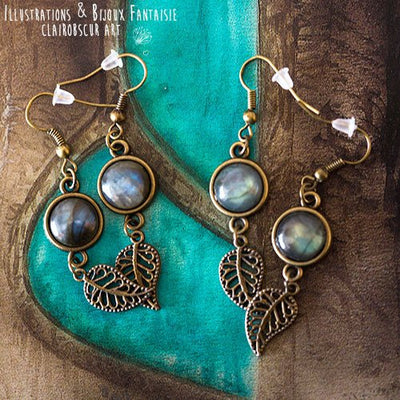 Boucles d'Oreilles Fantaisie Labradorite personnalisable - Illustrations & Bijoux fantaisie ClairObscur Art