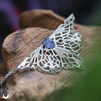 Collier Fantaisie "Butterfly" Tanzanite, taille de la chaine au choix - Illustrations & Bijoux fantaisie ClairObscur Art